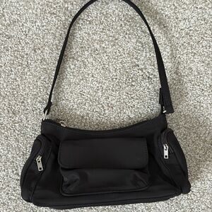 Black Shoulder Bag Urban Outfitters